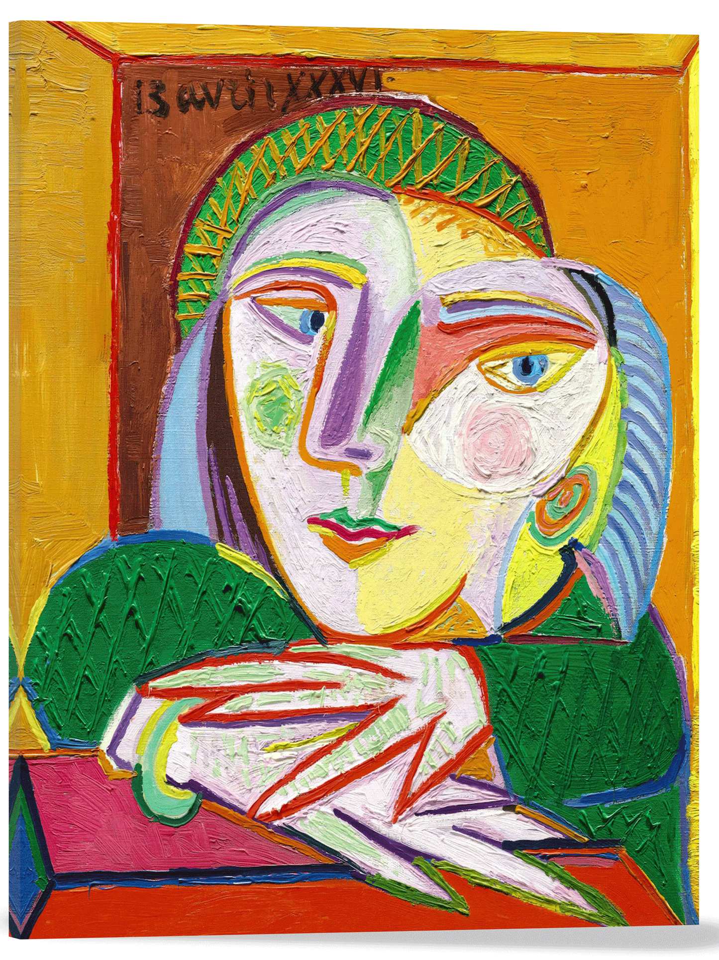 MUJER JUNTO A LA VENTANA