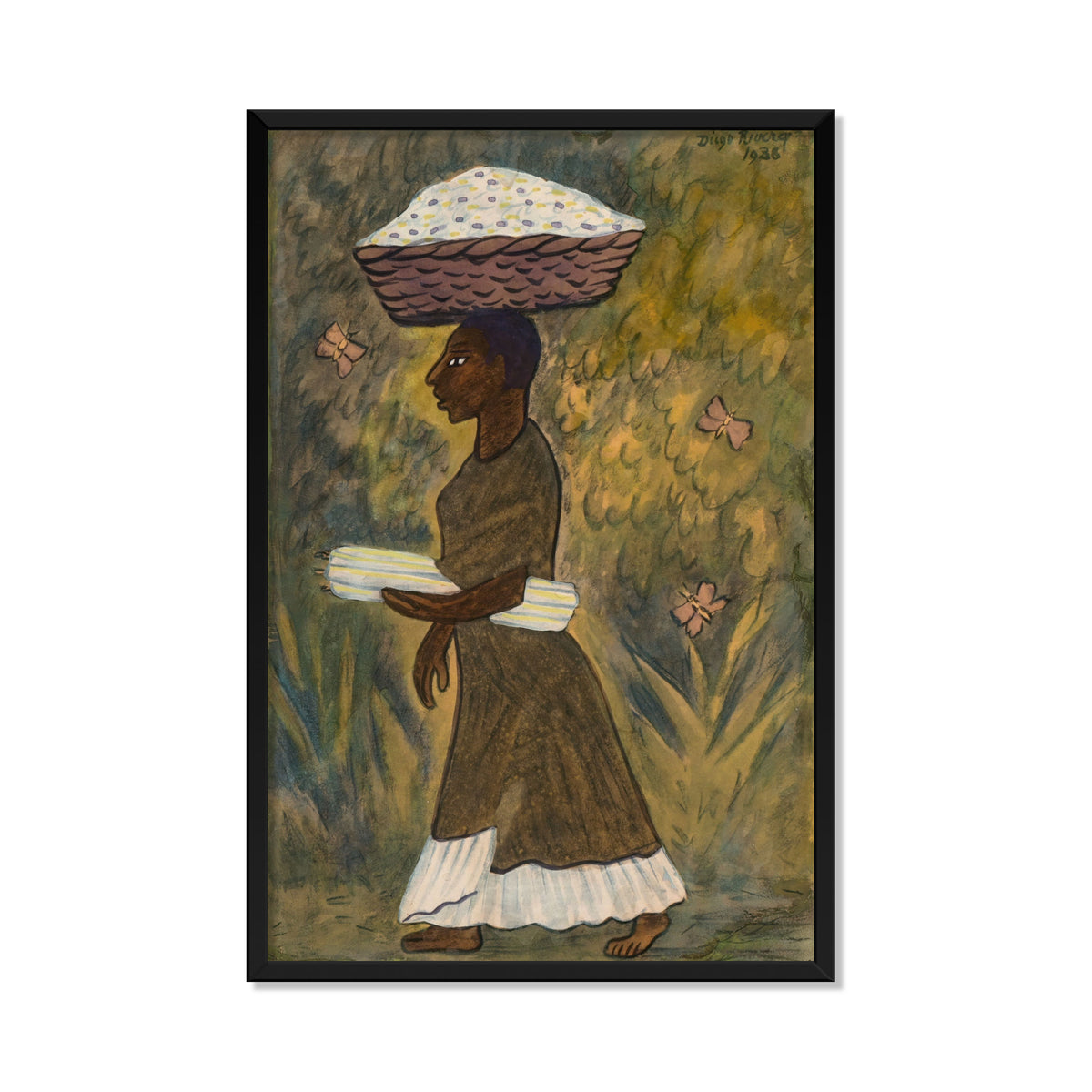 MUJER PORTANDO UNA CANASTA
