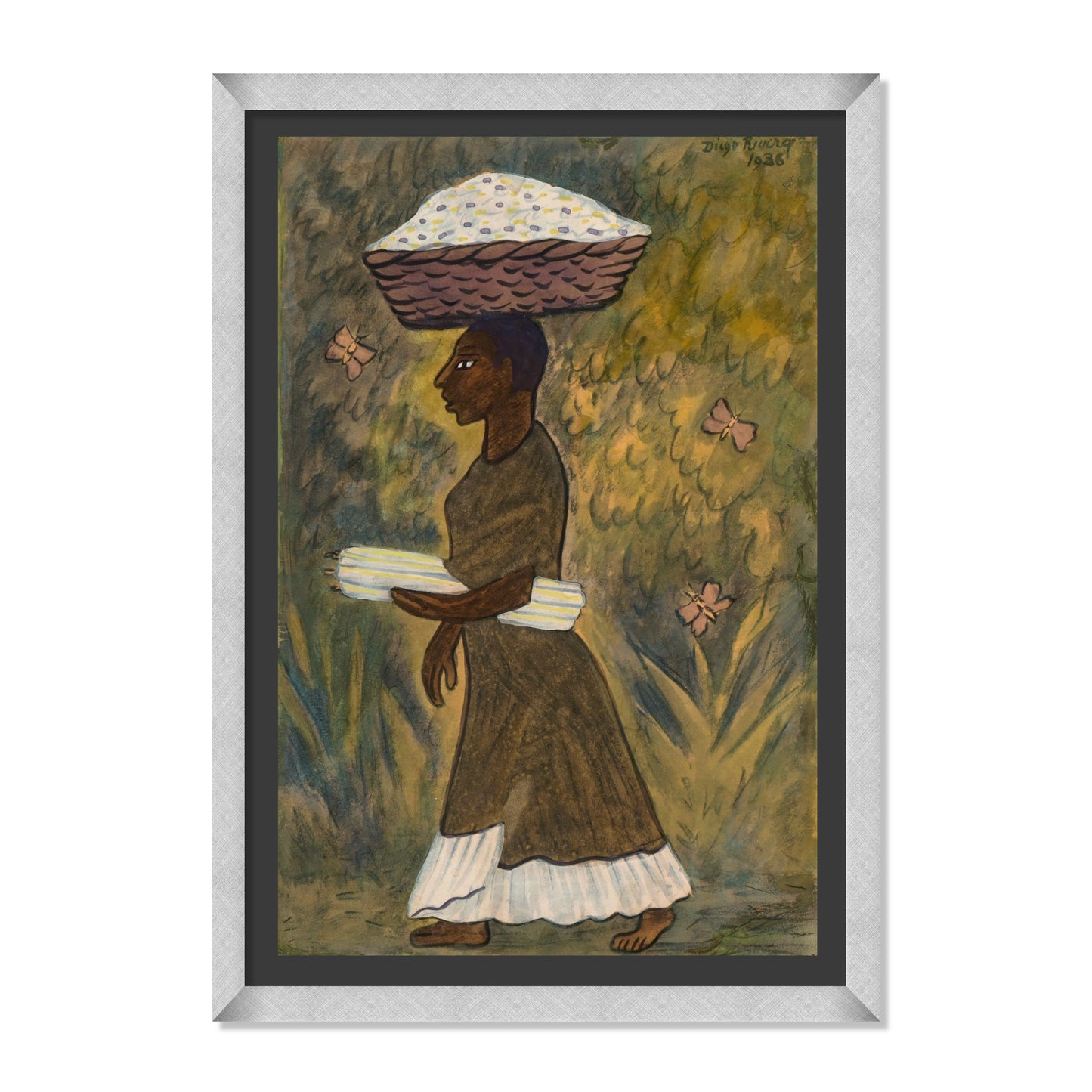 MUJER PORTANDO UNA CANASTA